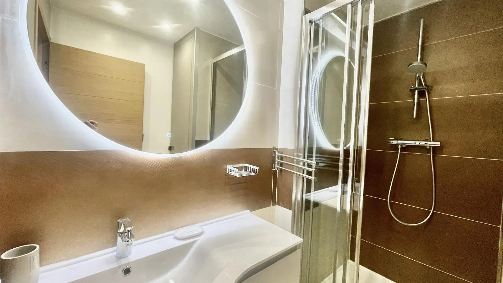 Apartment Rosalia Luxury 3 Bedrooms Near Beaches By Welcome To Cannes